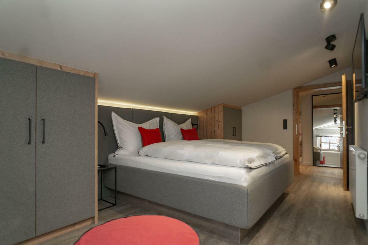 Appartements Erwin & Eleonore Huettl - Penthouse Neukirchen am Großvenediger Exteriör bild