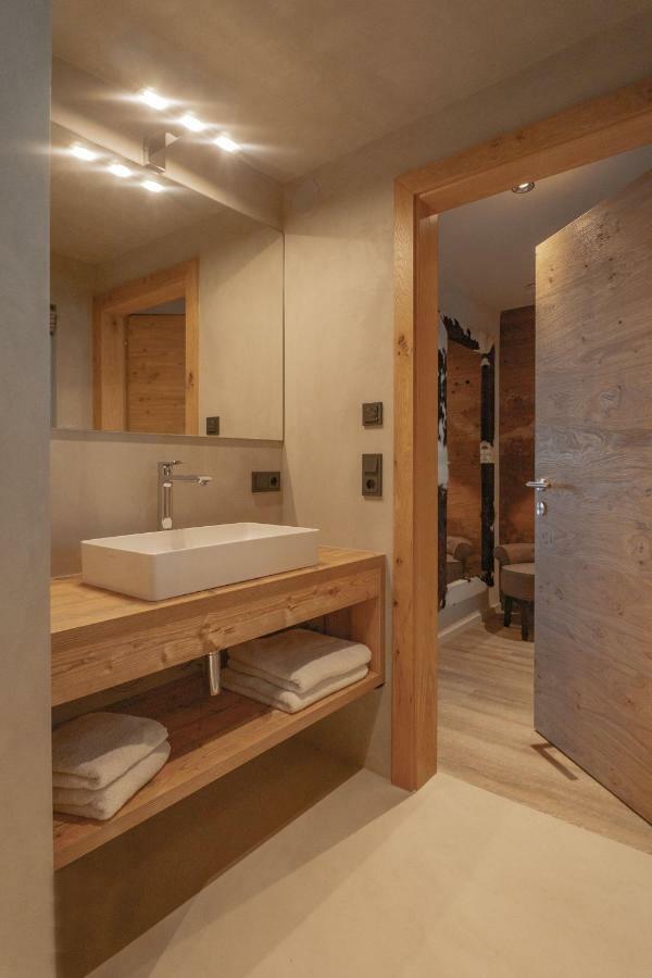Appartements Erwin & Eleonore Huettl - Penthouse Neukirchen am Großvenediger Exteriör bild